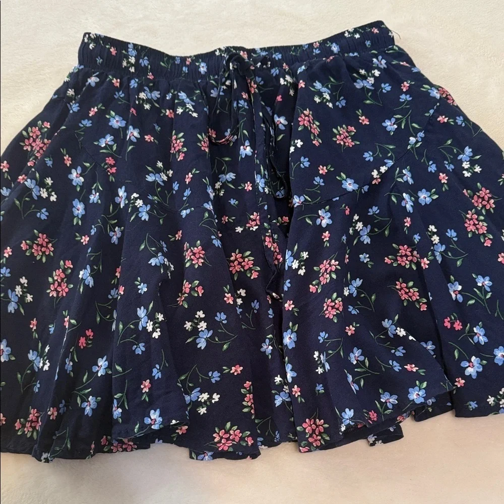 Francesca’s Collection Mi.Ami Navy Multicolored Floral Print A-Line Skirt